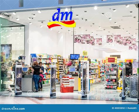 dm drogerie markt Romania .